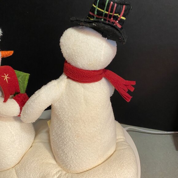 2003 Hallmark 1st in Series Animated Snowman Couple – Sings - Picture 6 of 15